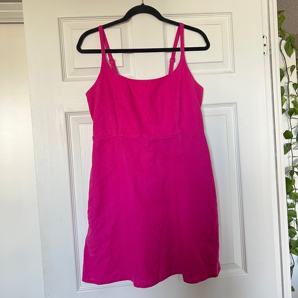 Old Navy Dresses & Skirts - Vibrant Pink Linen Summer Dress